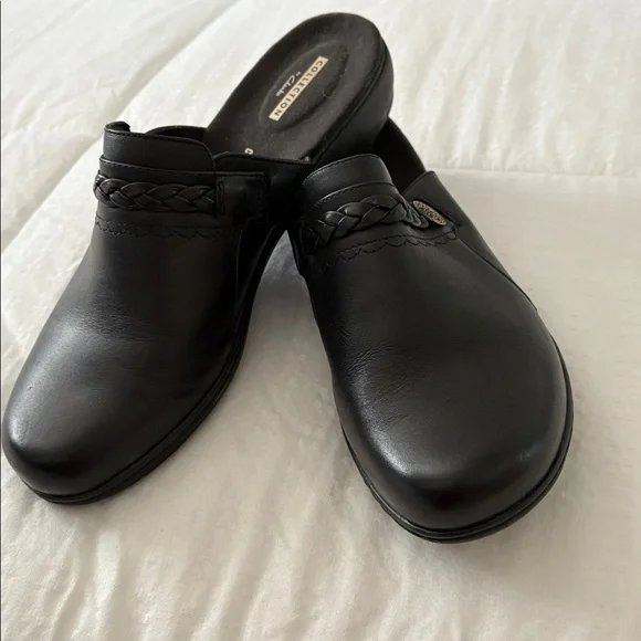 Clark’s Black Shoes - Picture 4 of 7